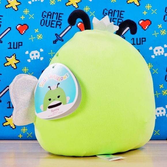 Squishmallow Sunny the Green Bee 8" Blacklight GITD Stuffed Plush NWT - Picture 5 of 12